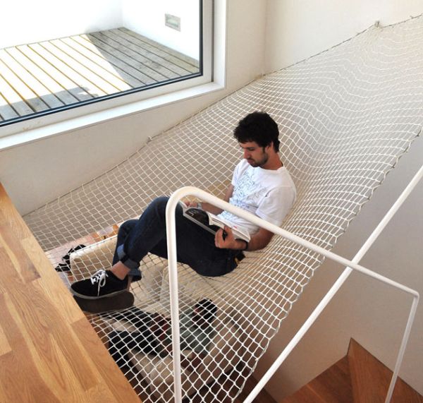 How To Install A Window Hammock In Your Home