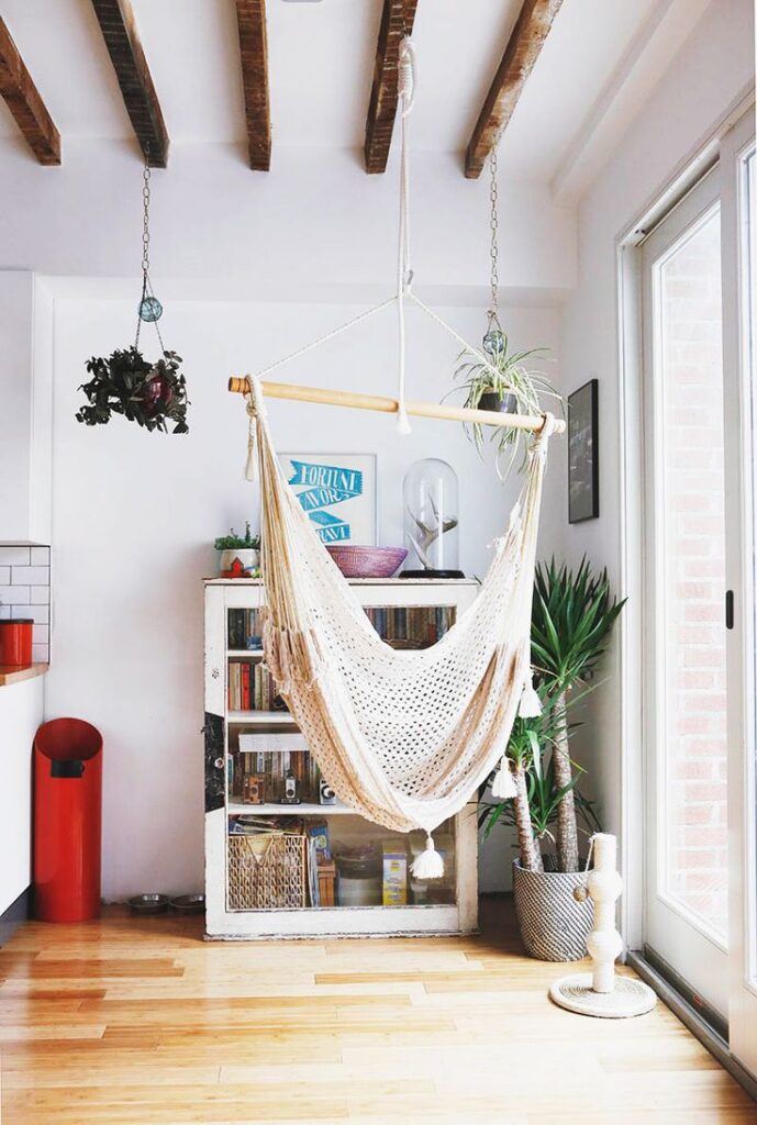The Most Stylish Window Hammocks For Modern Homes The Most Stylish Window Hammocks For Modern Homes